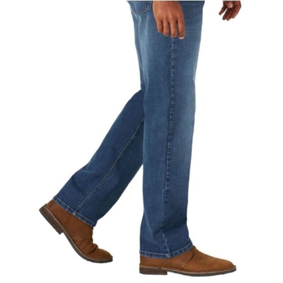 WRANGLER MENS 34 X 30  Premium Denim Relaxed Fit Jeans - Picture 11 of 11